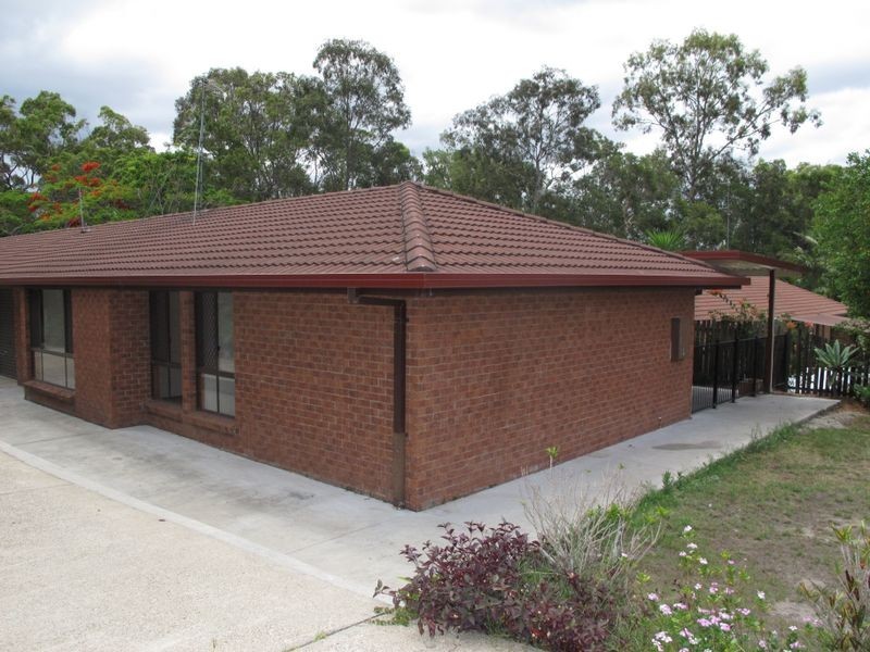 1/7 Gumbeel Court, Highland Park QLD 4211