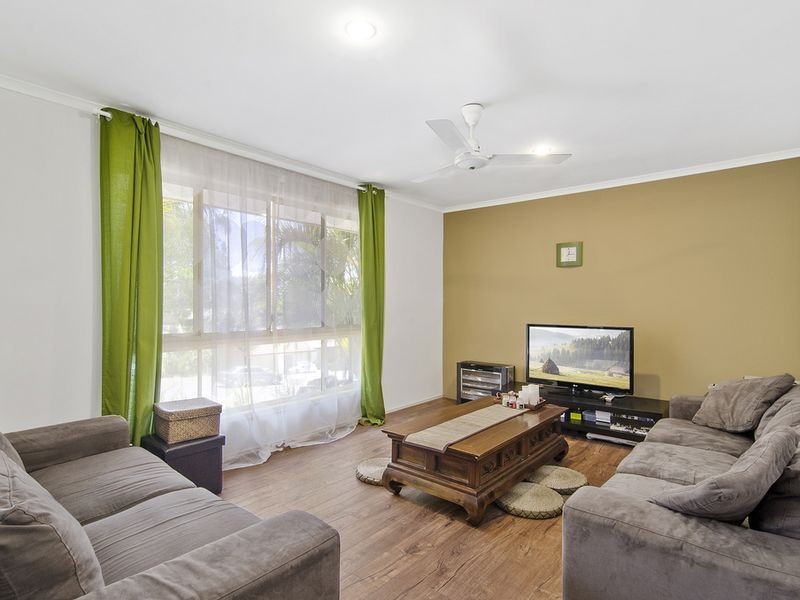 12 Woolmere Street, Carrara QLD 4211