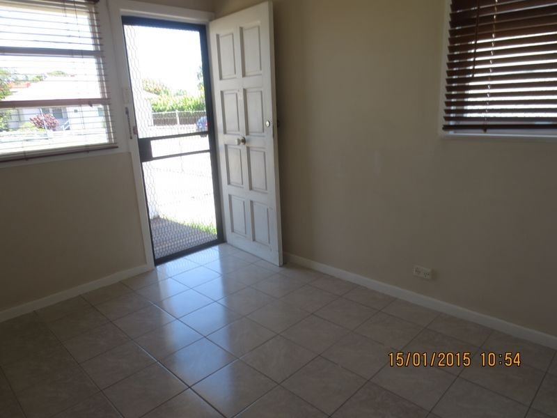 37 Turpin Road, Labrador QLD 4215