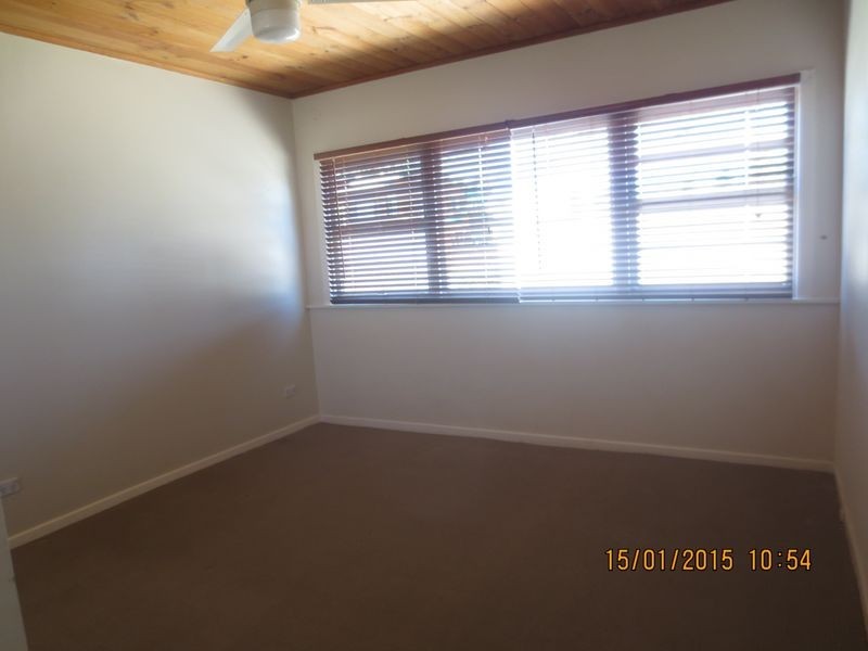 37 Turpin Road, Labrador QLD 4215