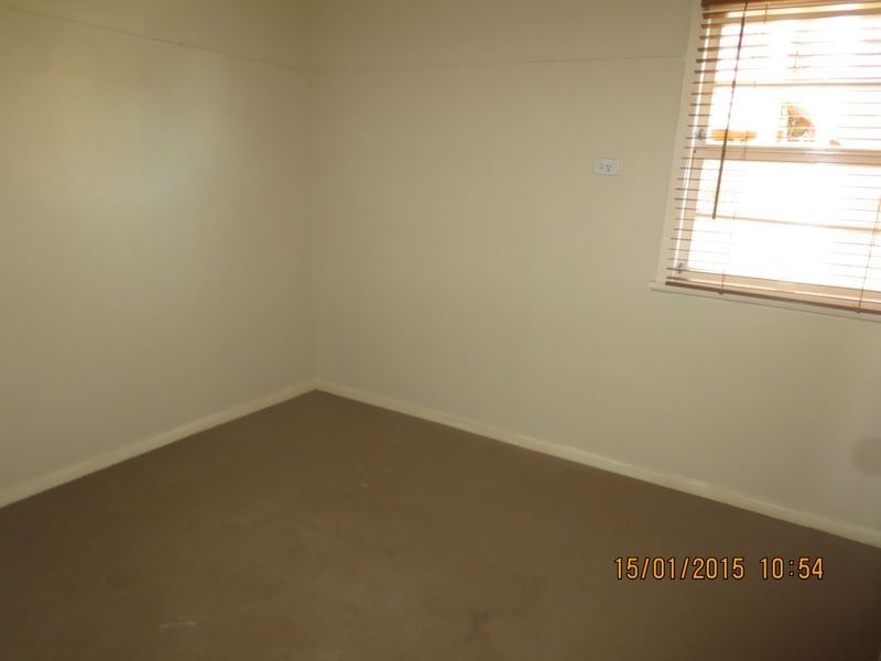 37 Turpin Road, Labrador QLD 4215