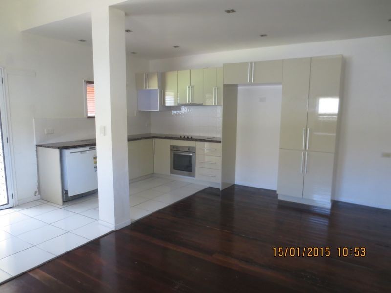 37 Turpin Road, Labrador QLD 4215