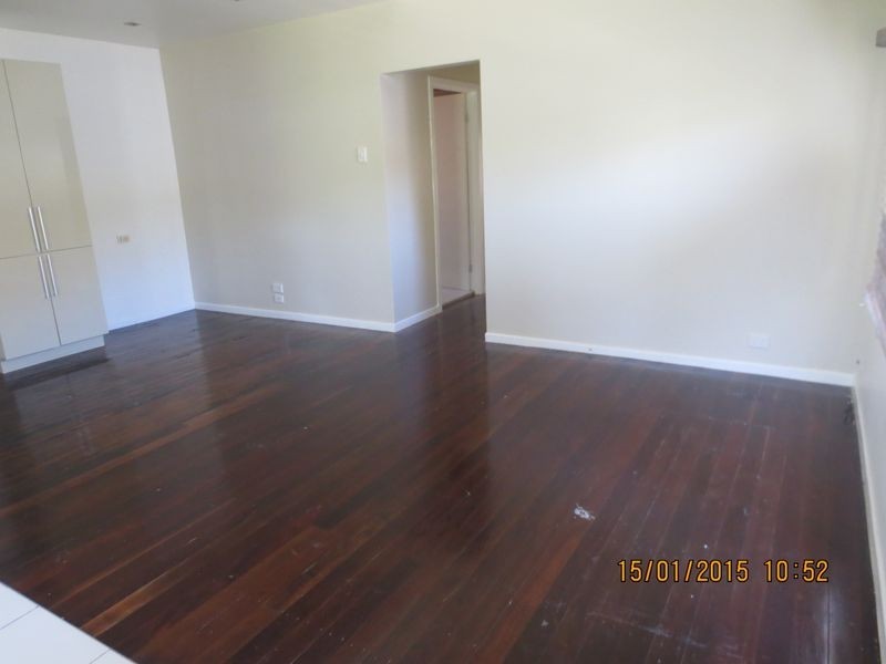 37 Turpin Road, Labrador QLD 4215