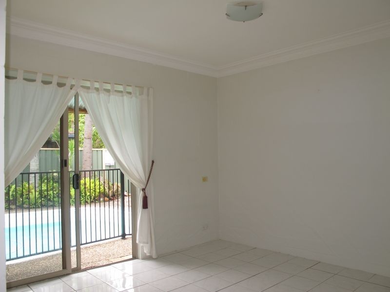 54 Yarrayne Road, Nerang QLD 4211