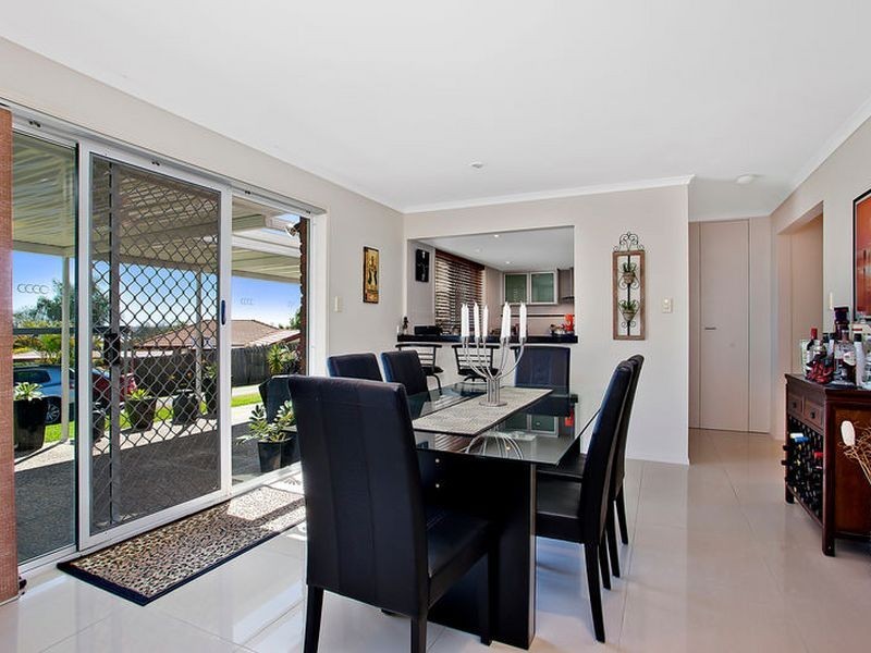 9 Jindabyne Court, Highland Park QLD 4211