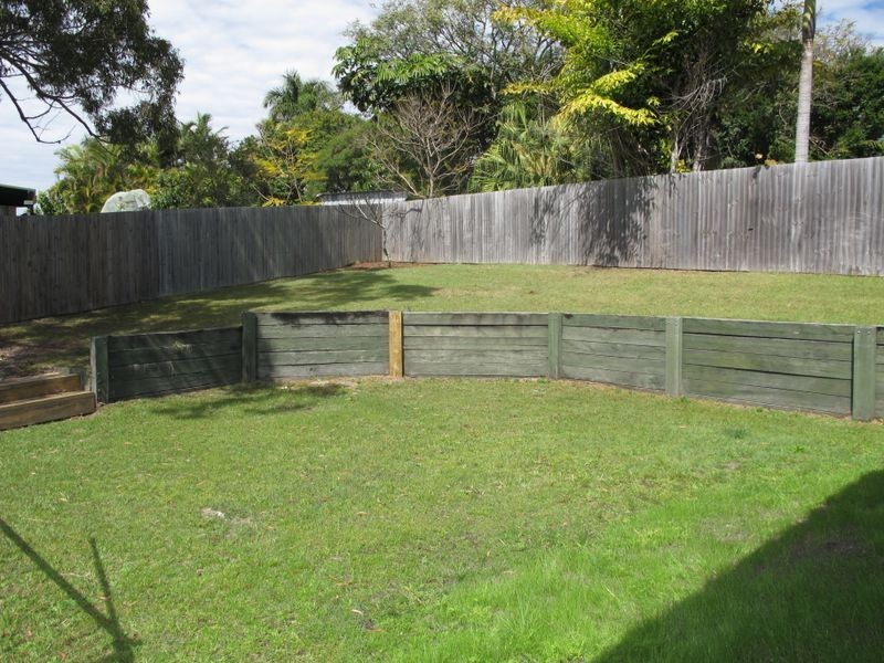 6 Grimsdyke Court, Molendinar QLD 4214