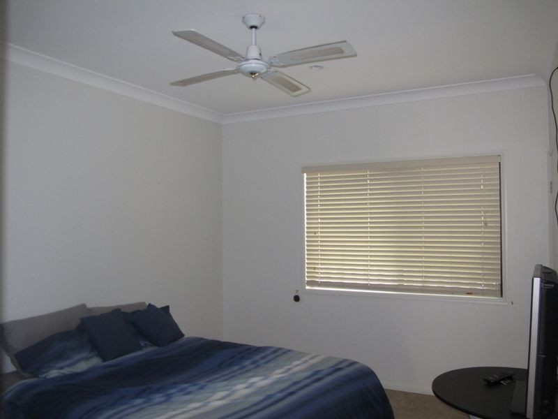 19 Greenbank Circuit, Carrara QLD 4211