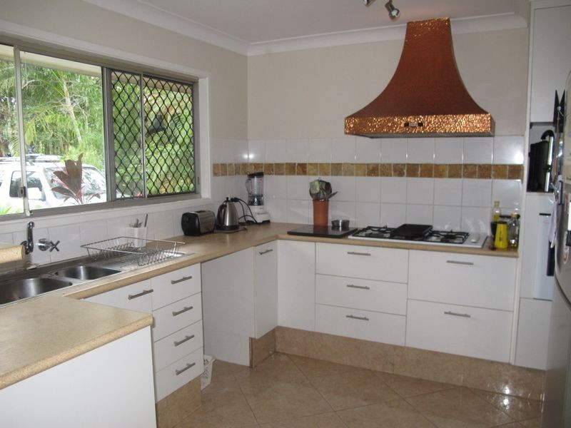 5 Yarrimbah Drive, Nerang QLD 4211