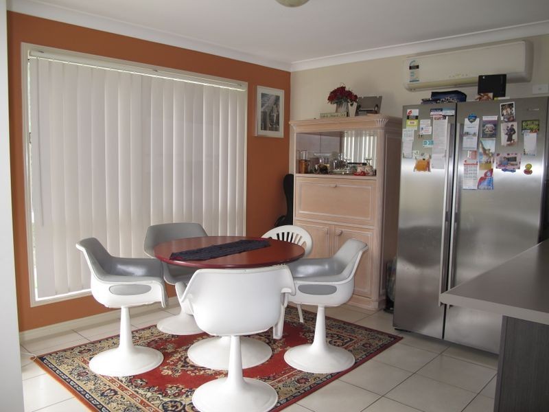 18 Saltwater Boulevard, Oxenford QLD 4210