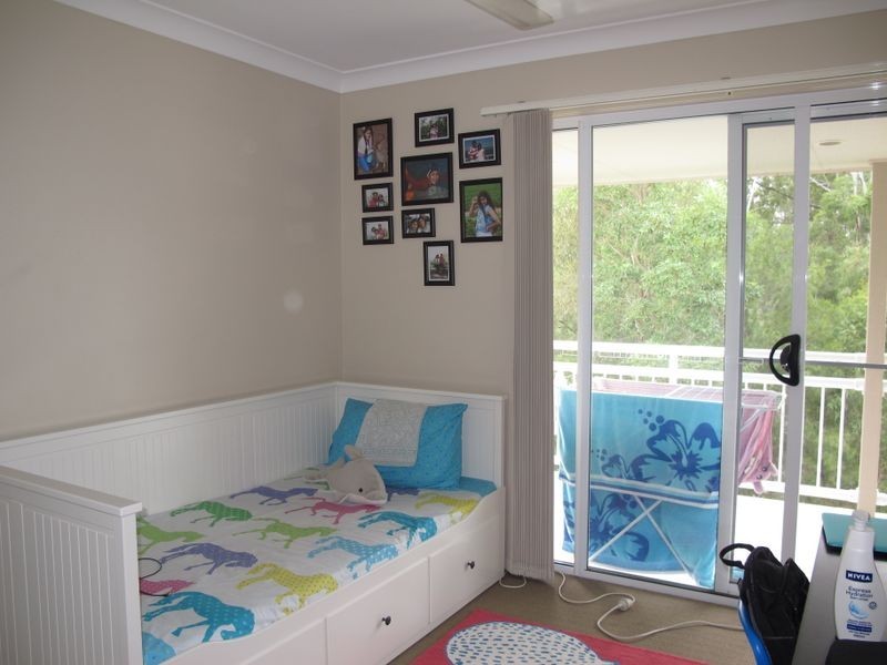 18 Saltwater Boulevard, Oxenford QLD 4210