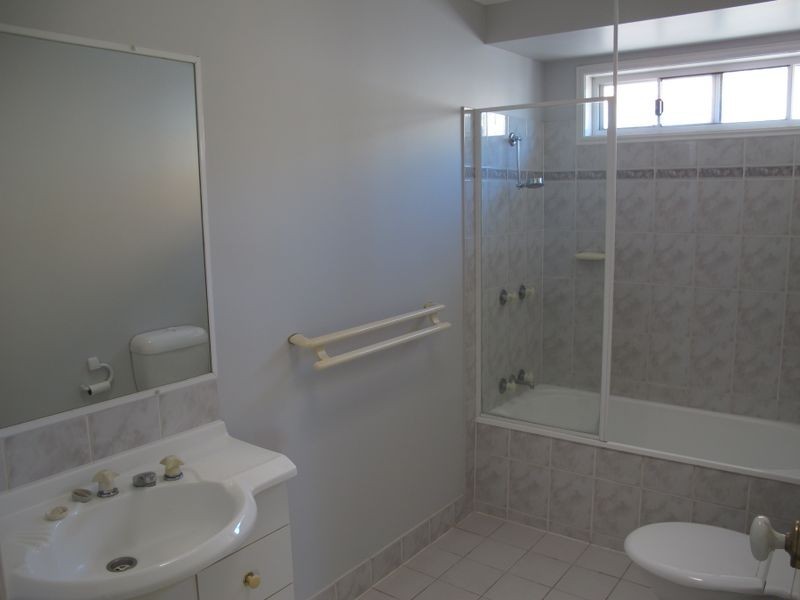 16 Inverness Court, Nerang QLD 4211