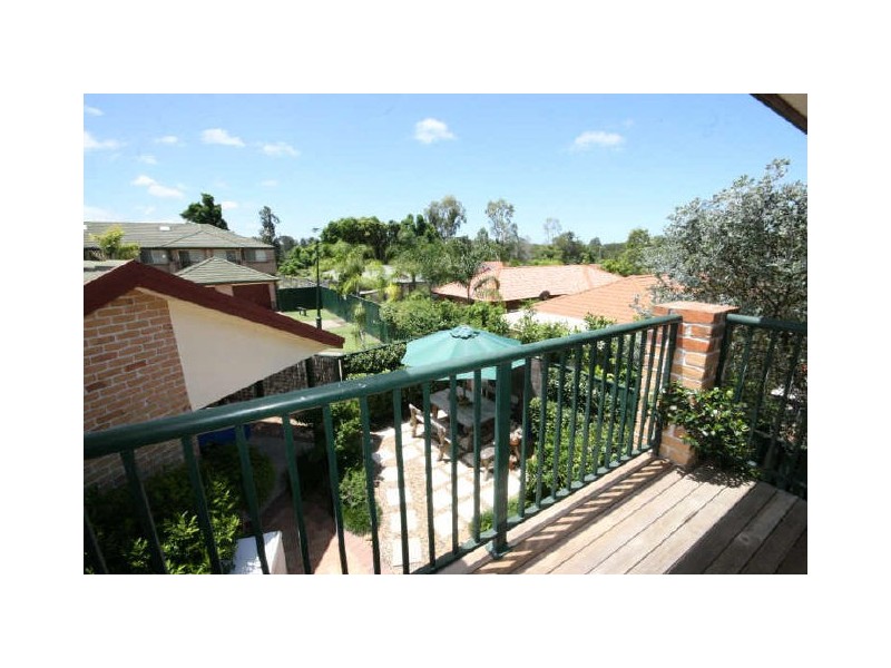 4/41 Beltana Way, Nerang QLD 4211