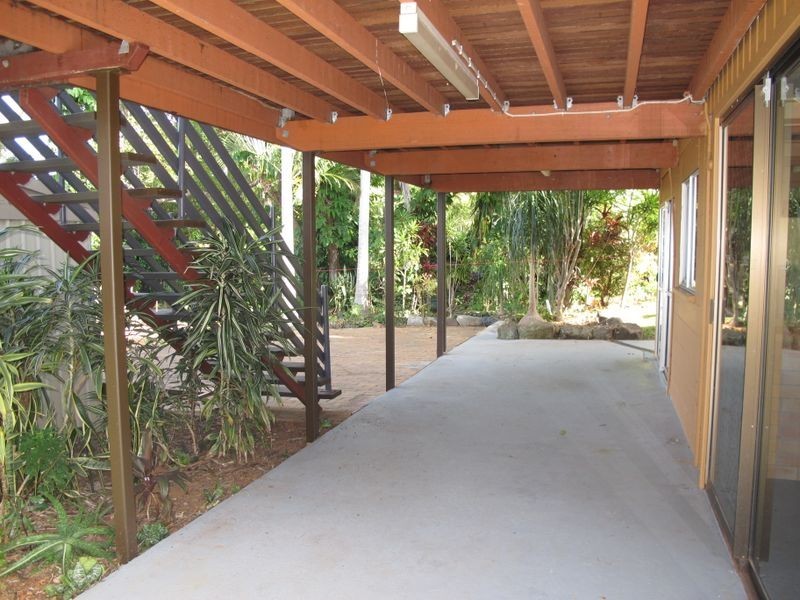 45 Nerang Broadbeach Road, Nerang QLD 4211