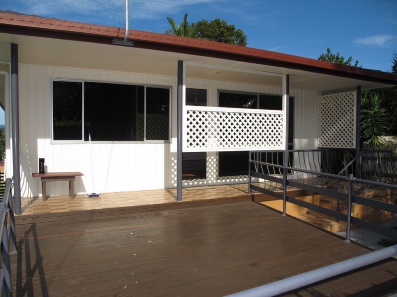 45 Nerang Broadbeach Road, Nerang QLD 4211