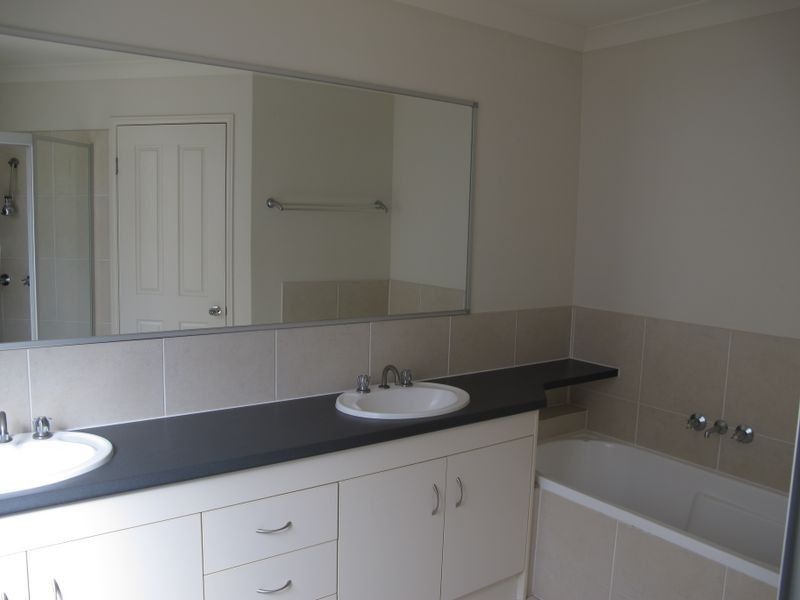 31 Ceil Circuit, Coomera QLD 4209