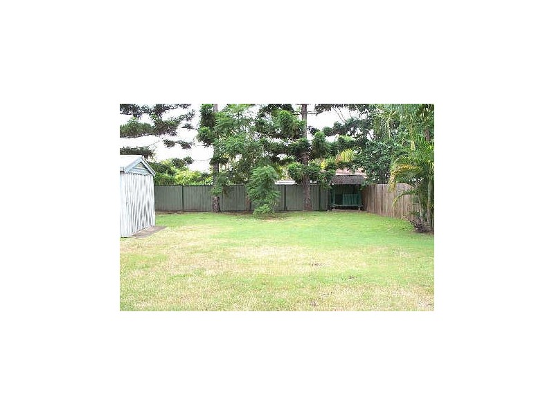 8 St Petersburg Place, Nerang QLD 4211