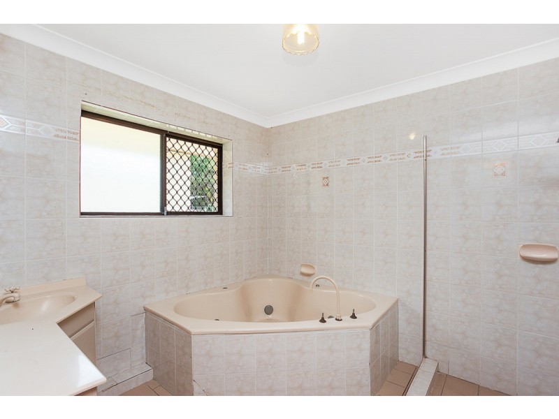 35 Billabirra Crescent, Nerang QLD 4211