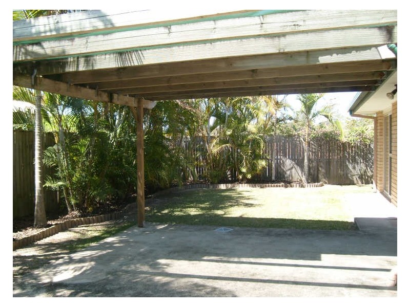 20 Sandalwood Terrace, Nerang QLD 4211