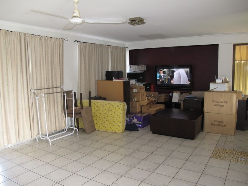 17 Plum Parade, Nerang QLD 4211