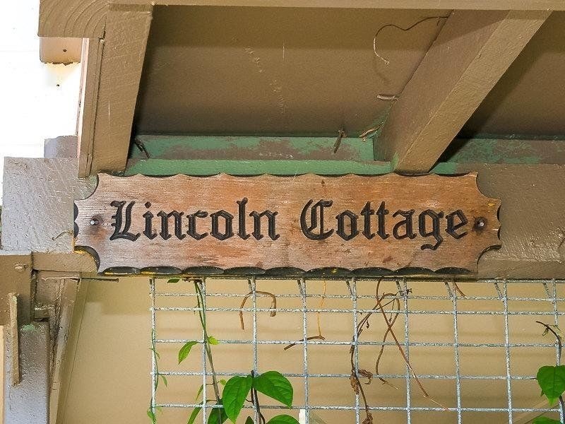 22 Geoffrey Avenue, Southport QLD 4215