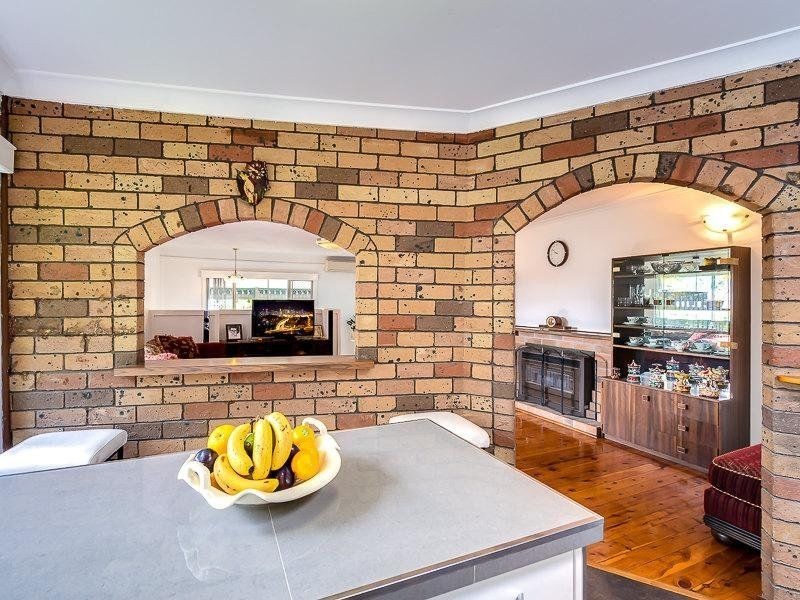 22 Geoffrey Avenue, Southport QLD 4215