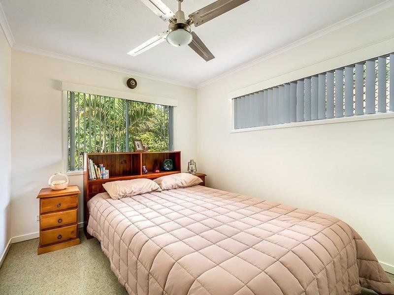 22 Geoffrey Avenue, Southport QLD 4215