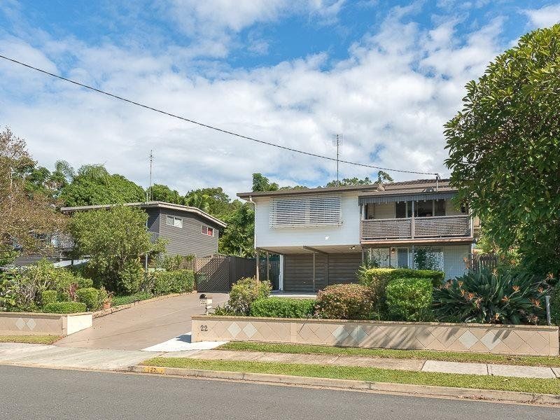 22 Geoffrey Avenue, Southport QLD 4215