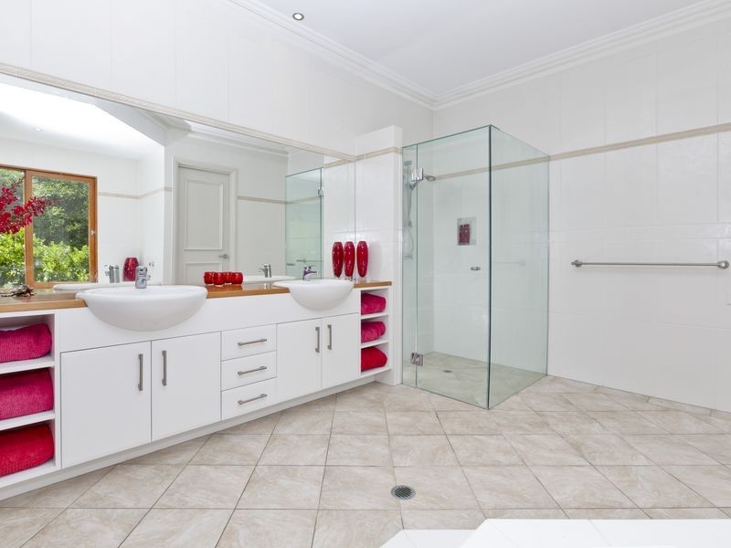 254 Crane Crescent, Nerang QLD 4211