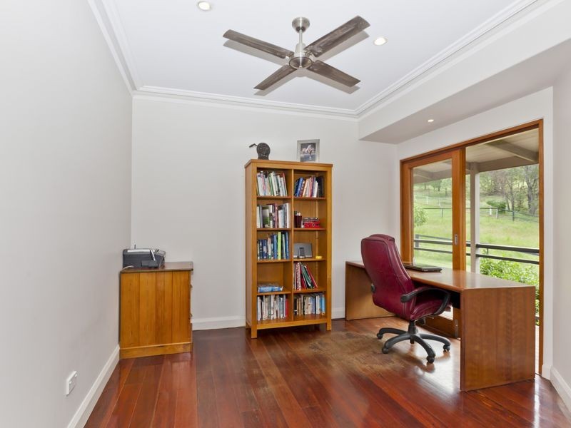 254 Crane Crescent, Nerang QLD 4211