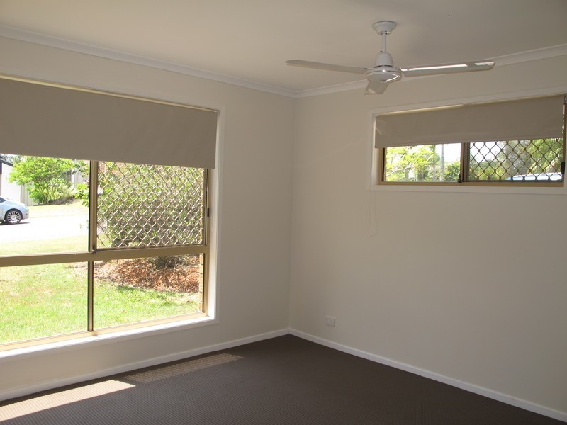 5 Issell Place, Highland Park QLD 4211