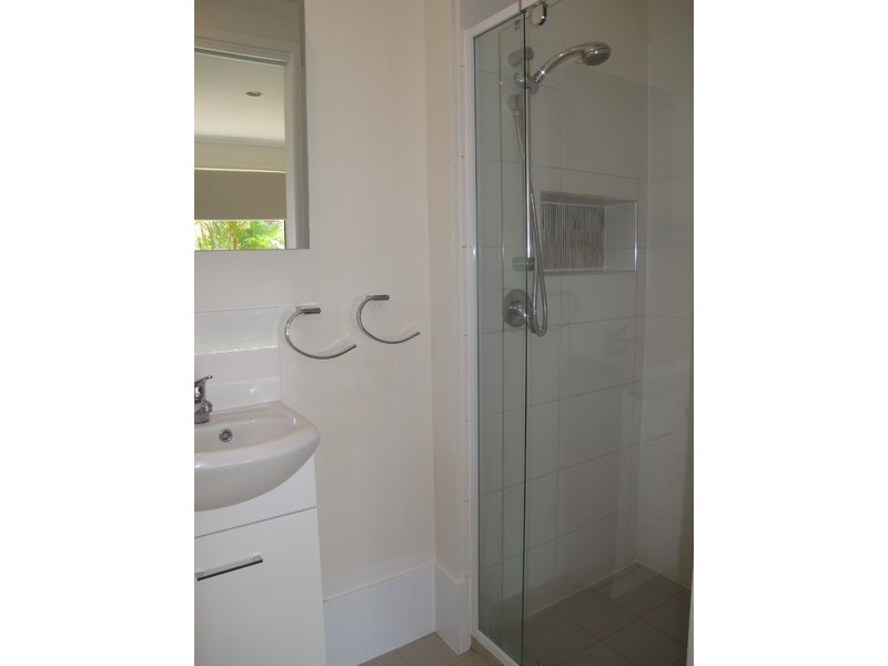 5 Issell Place, Highland Park QLD 4211