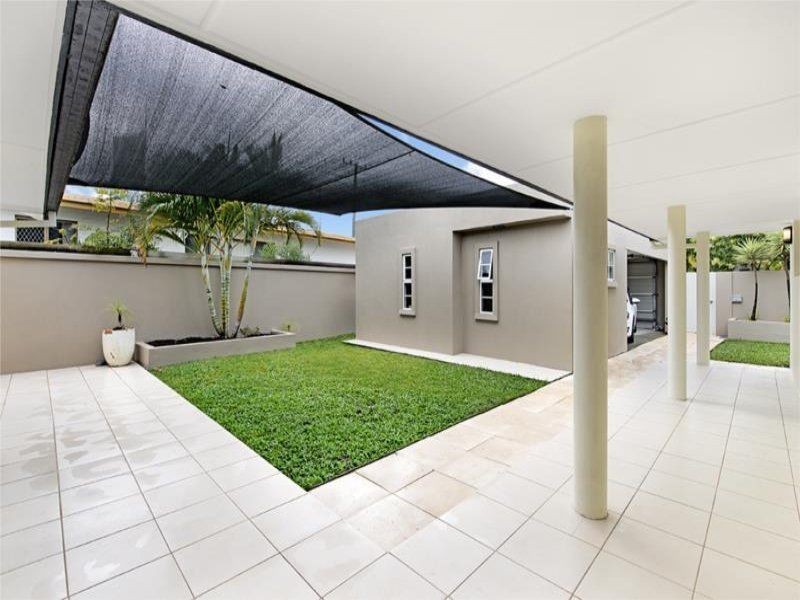 25 Brindisi Avenue, Surfers Paradise QLD 4217