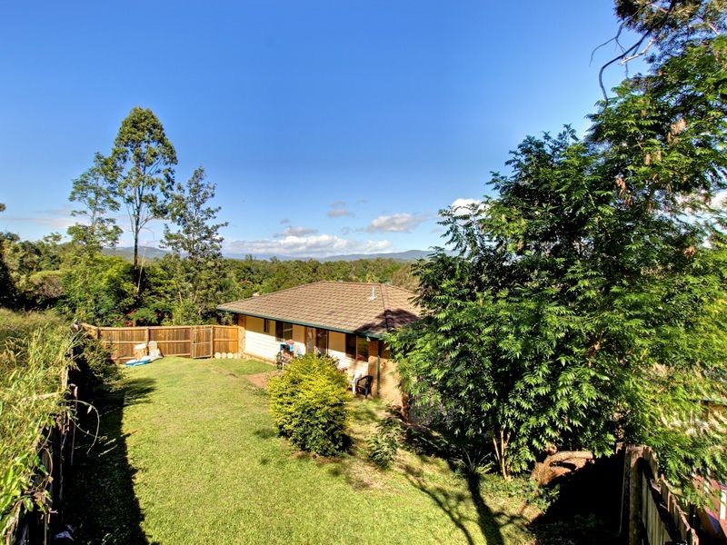 17 Medellin Place, Nerang QLD 4211