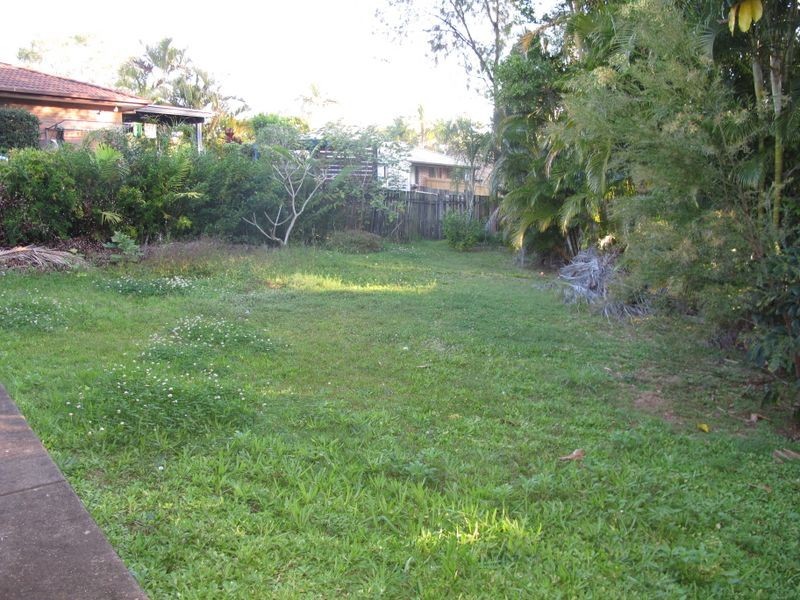 2/7 Gumbeel Court, Highland Park QLD 4211