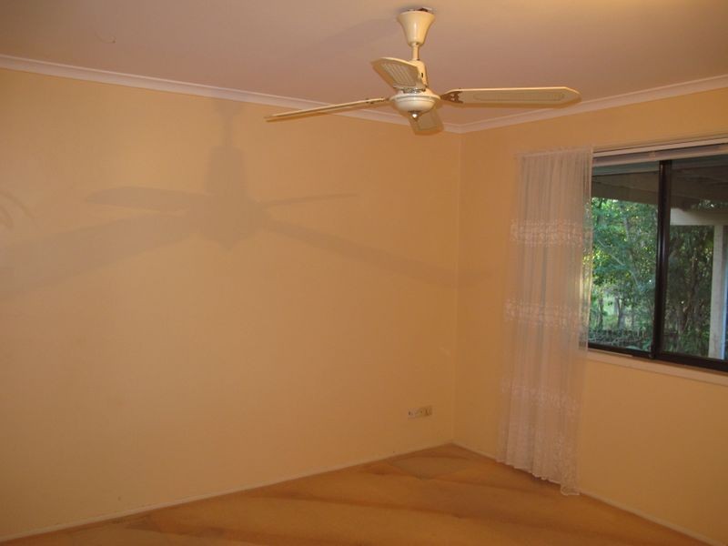 2/7 Gumbeel Court, Highland Park QLD 4211