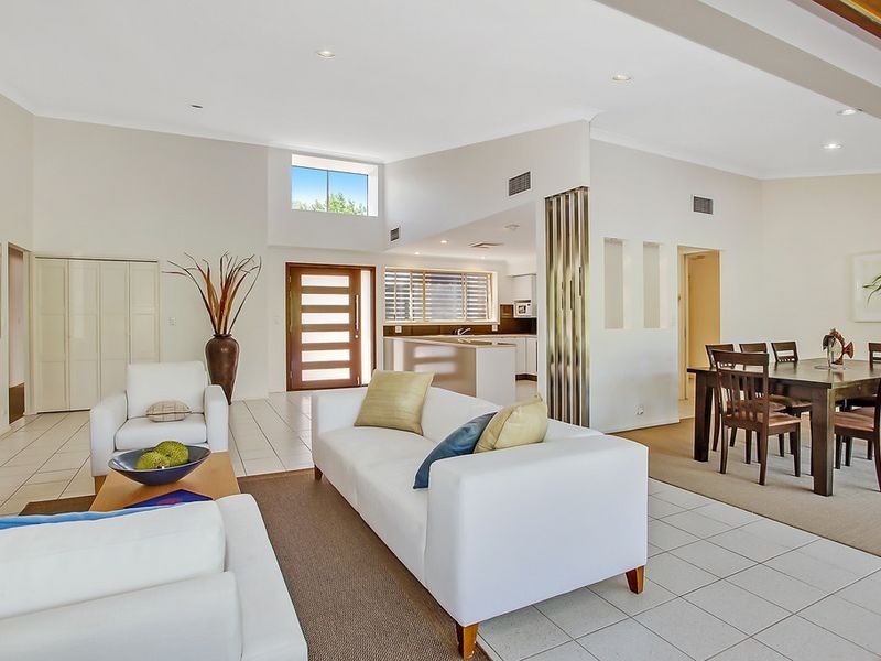 51 Nerang River Drive, Nerang QLD 4211