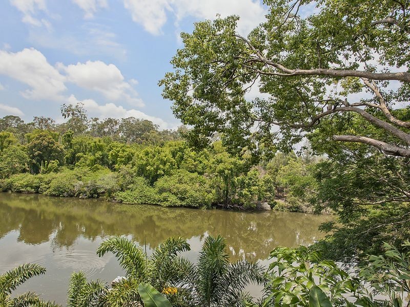 51 Nerang River Drive, Nerang QLD 4211
