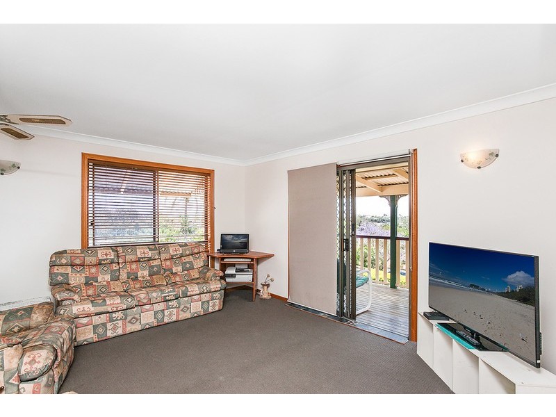 6 Chateau Court, Highland Park QLD 4211