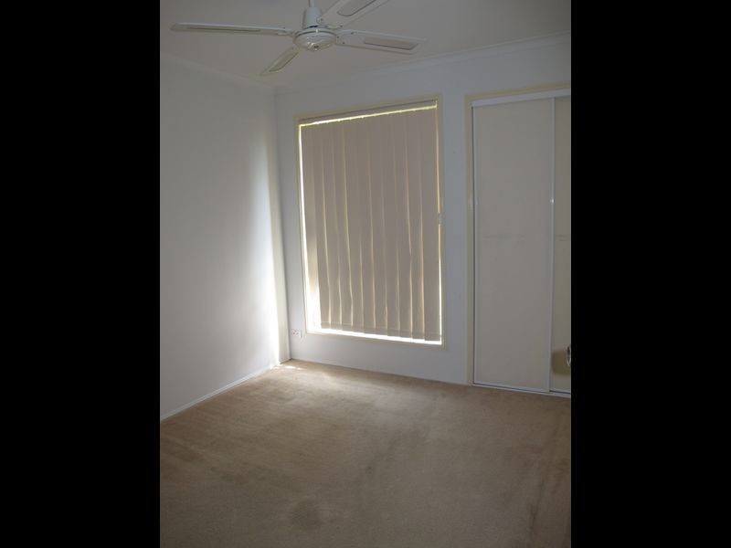 2/8 Keats Place, Nerang QLD 4211