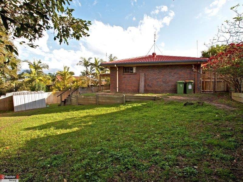 10 Rosella Court, Carrara QLD 4211