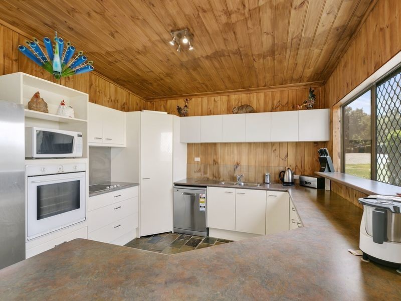 37 Link Road, Guanaba QLD 4210