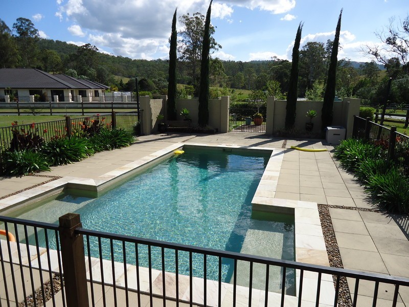 5 Mountain View Crest, Mount Nathan QLD 4211