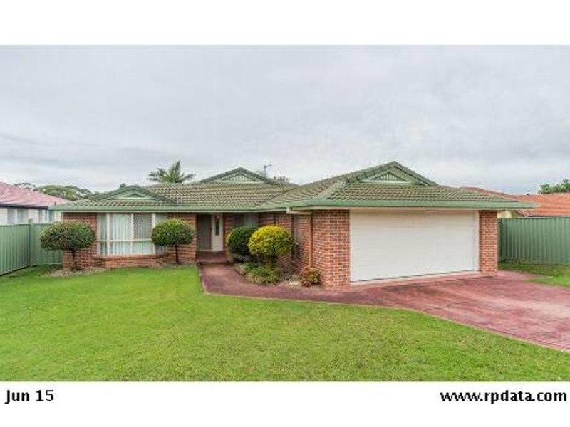 22 Maidstone Place, Parkwood QLD 4214