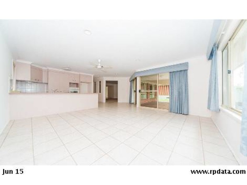 22 Maidstone Place, Parkwood QLD 4214