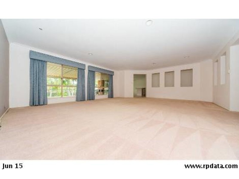 22 Maidstone Place, Parkwood QLD 4214