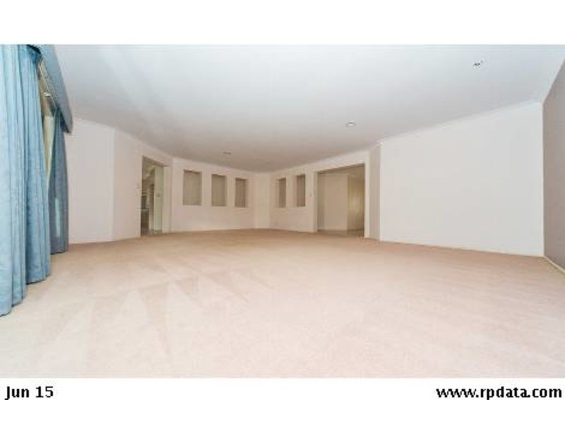 22 Maidstone Place, Parkwood QLD 4214