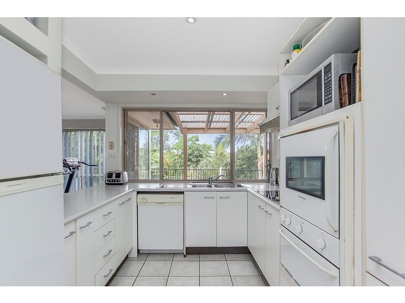 44 Mitchell Avenue, Molendinar QLD 4214