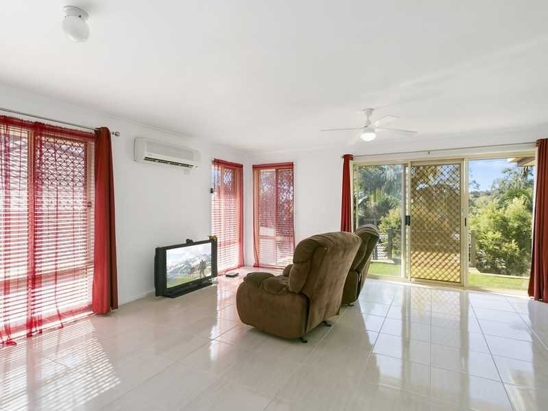 6 Bards Court, Nerang QLD 4211