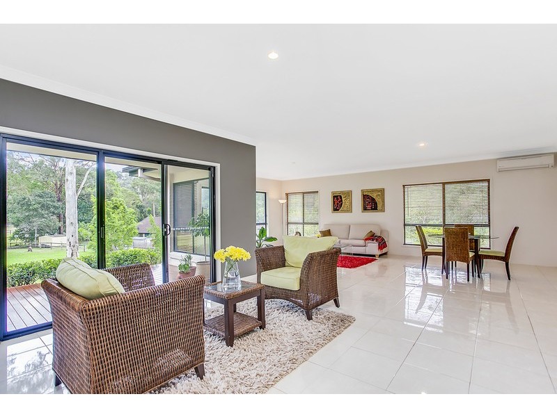 1 Country Crescent, Nerang QLD 4211