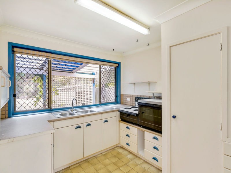 2/57 Corunna Crescent, Ashmore QLD 4214